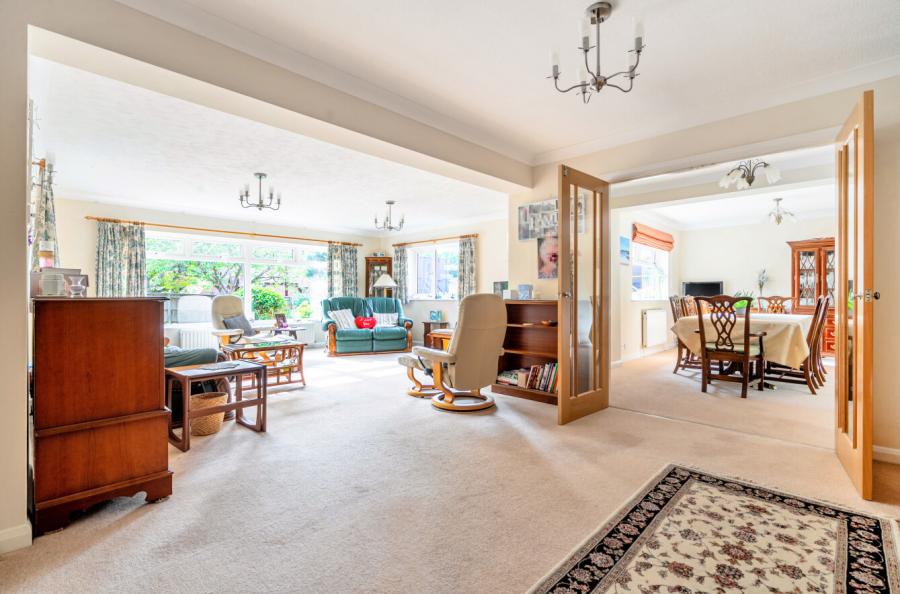 4 bedroom  detached house for sale