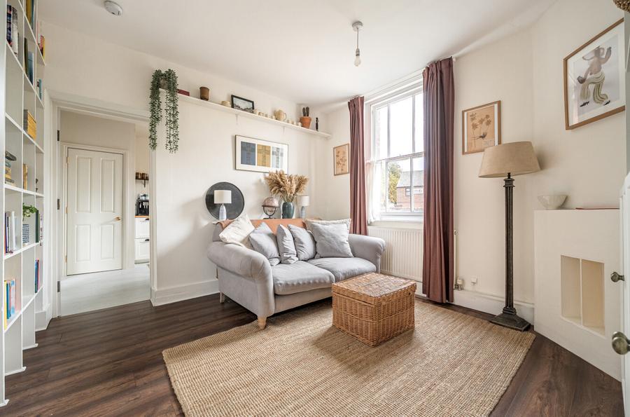 1 bedroom apartment for sale