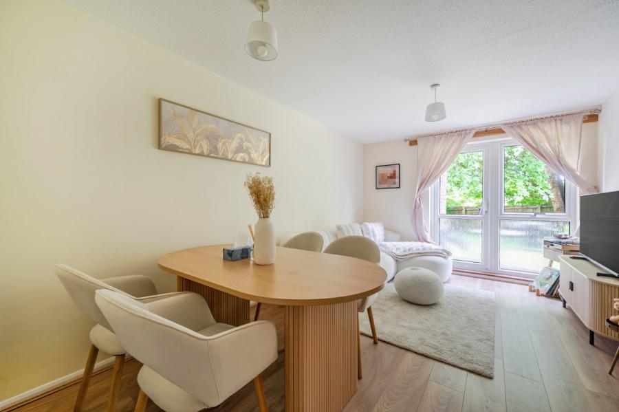 1 bedroom apartment for sale