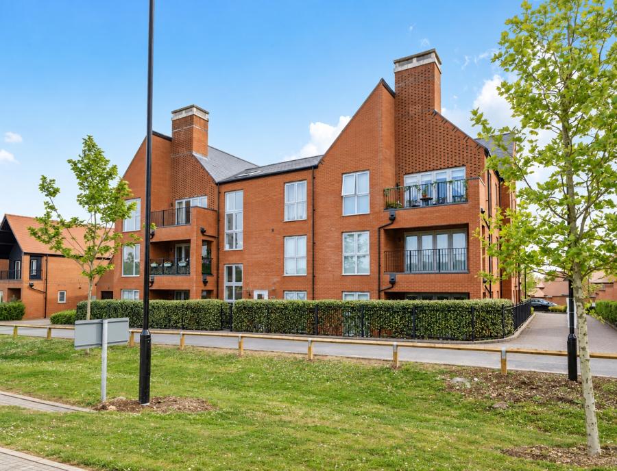 2 bedroom apartment for sale