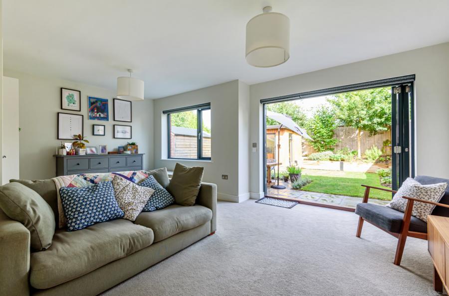 3 bedroom  semi-detached house for sale