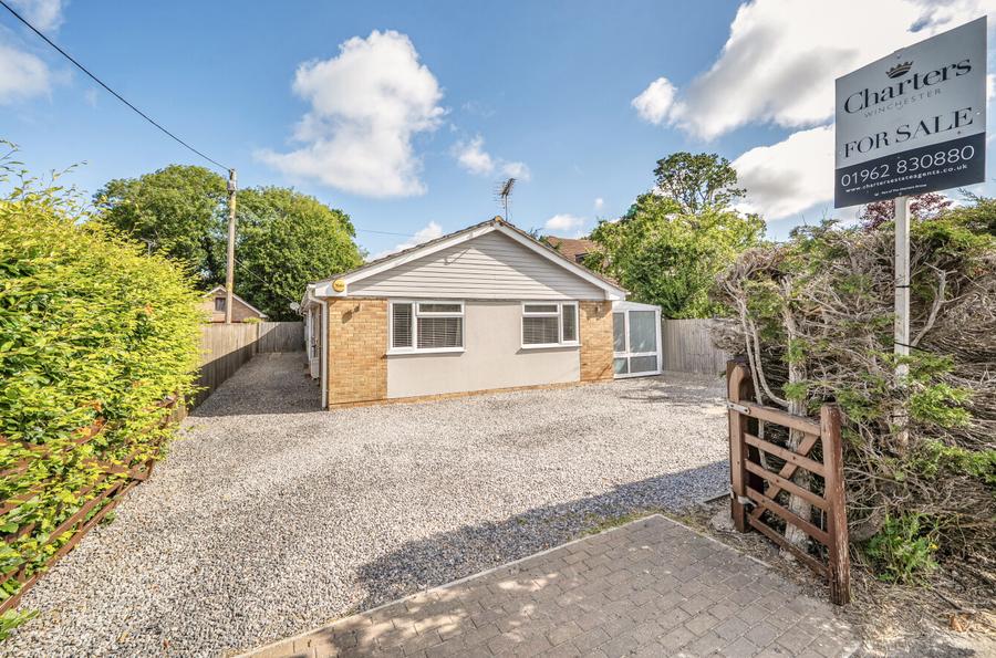 4 bedroom  detached bungalow for sale