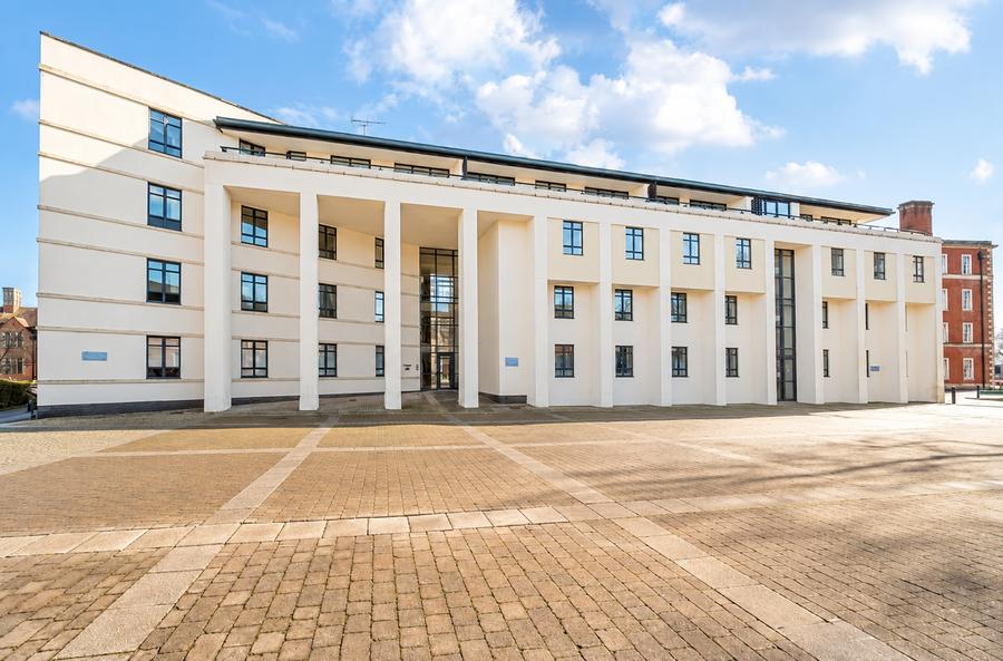 3 bedroom apartment for sale