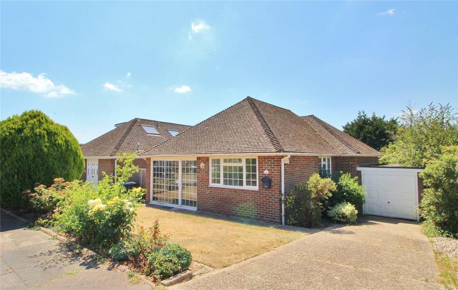 3 bedroom  detached bungalow for sale