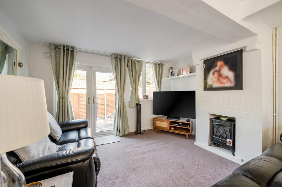 1 bedroom house for sale