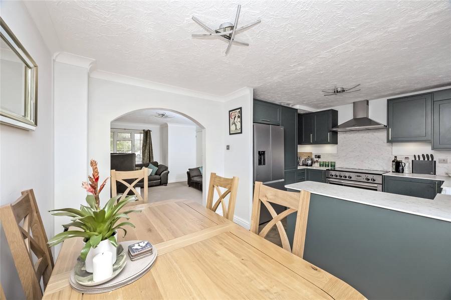 3 bedroom  detached house for sale