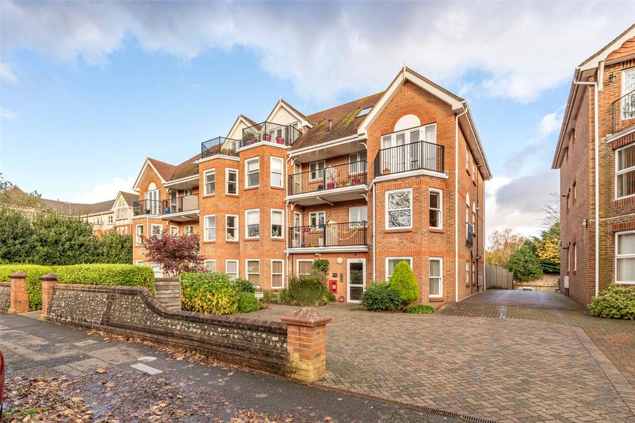 2 bedroom apartment for sale