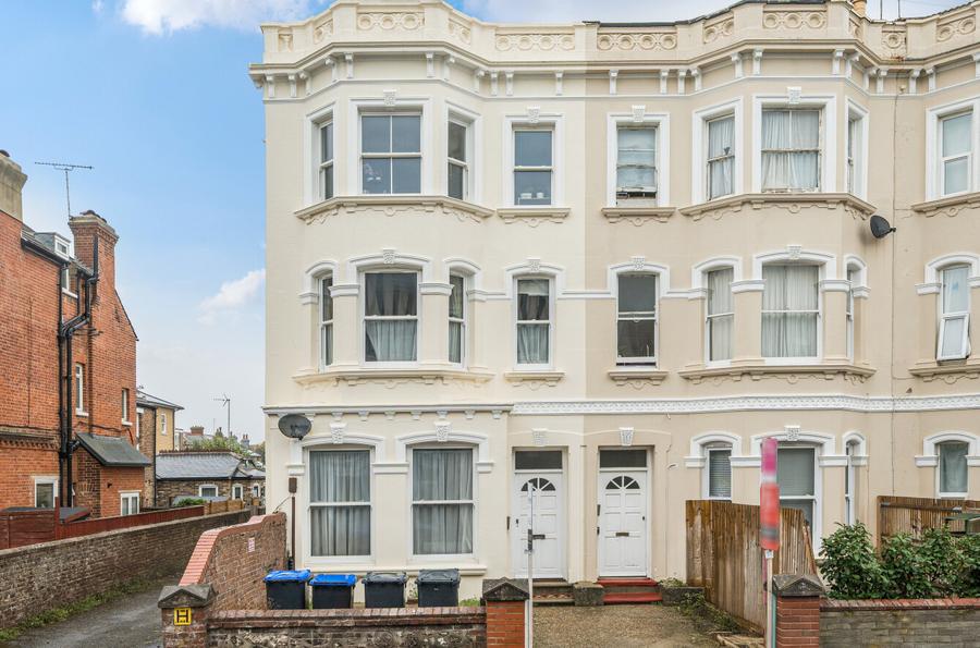 1 bedroom apartment for sale