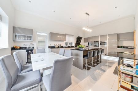 Hamilton Road, Ealing, London, W5