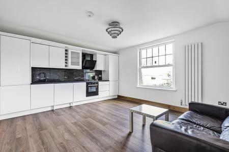 F Arbour Court, Woodville Road, Ealing, London, W5
