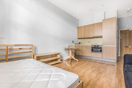Bromyard Avenue, Acton, London, W3
