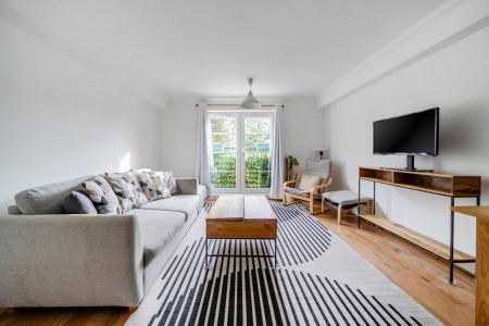 Horn Lane, Acton, London, W3