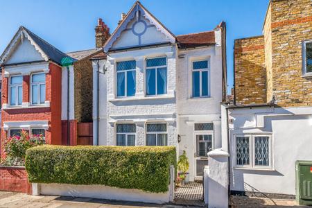 Davis Road, Acton, London, W3
