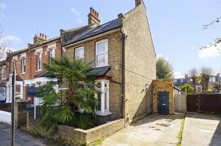 Avenue Road, Acton, London, W3