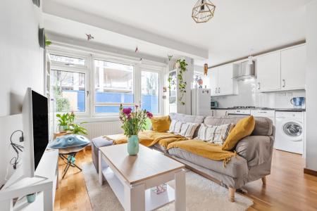 Hydethorpe Road, London, SW12