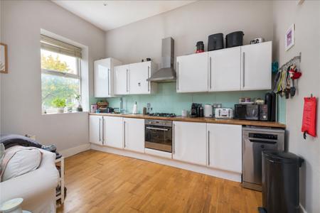 Bedford Hill, Balham, London, SW12