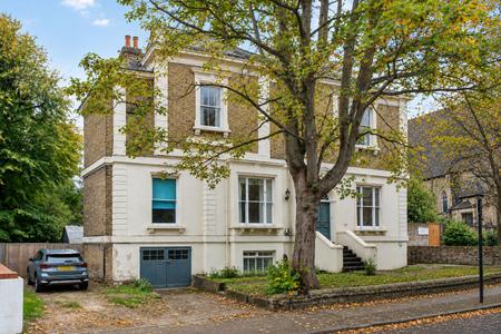 Trinity Crescent, Balham, London, SW17