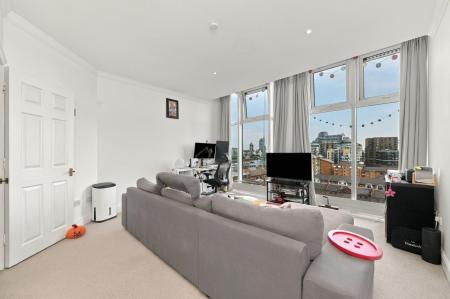 Plantation Wharf, London, SW11