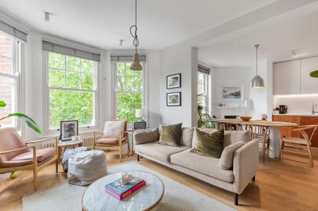 Prince Of Wales Drive, London, SW11