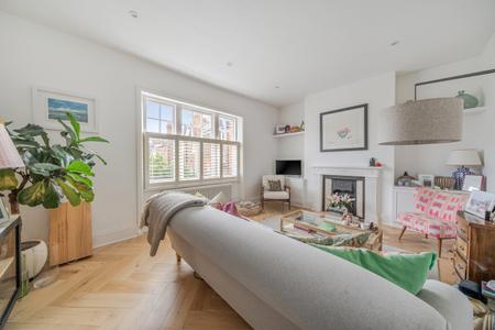 Foxmore Street, Battersea, London, SW11
