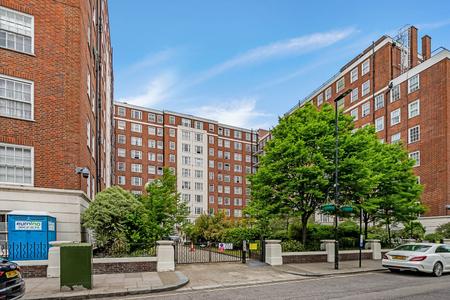 Edgware Road, Bayswater, London, W2