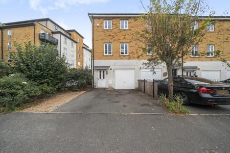 Headingley Drive, Beckenham, Kent, BR3