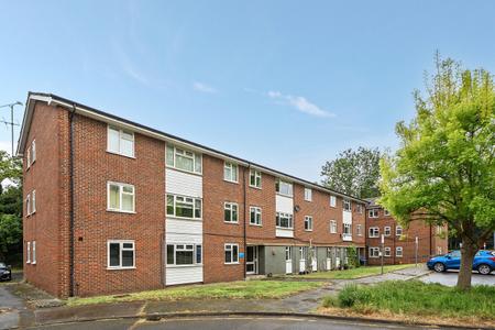 Sellindge Close, Beckenham, BR3