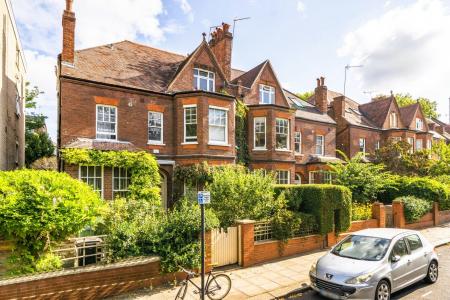 Lambolle Road, Belsize Park, London, NW3