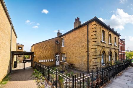 Peel Place, London, SE18
