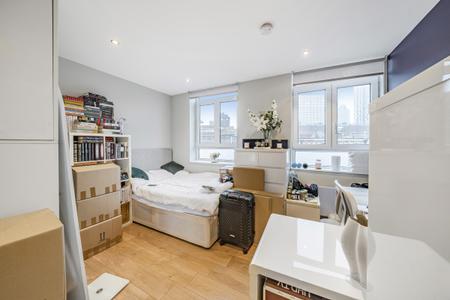 Mercia Grove, London, SE13