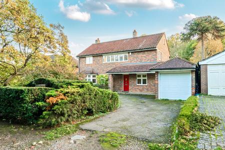 Lodge Road, Bromley, BR1