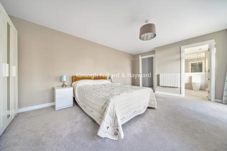 Eleanor Close, London, SE16