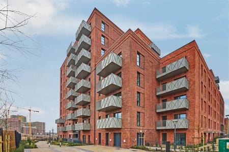 New Road, Dagenham, RM9