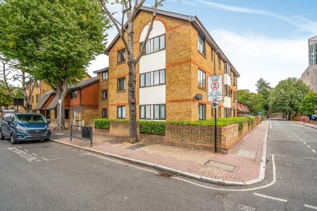 Albion Street, Rotherhithe, London, SE16