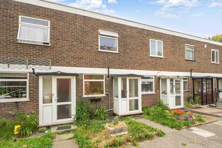 Waterside Close, Bermondsey, London, SE16