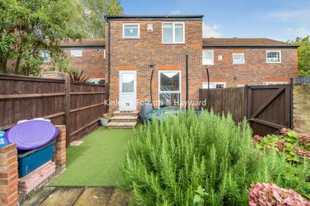Shipwright Road, Surrey Quays, London, SE16