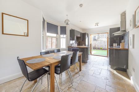 Doggett Road, London, SE6