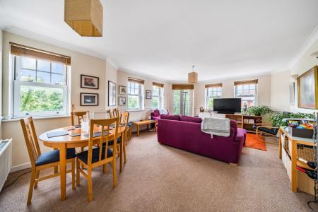 Bromley Road, Catford, London, SE6