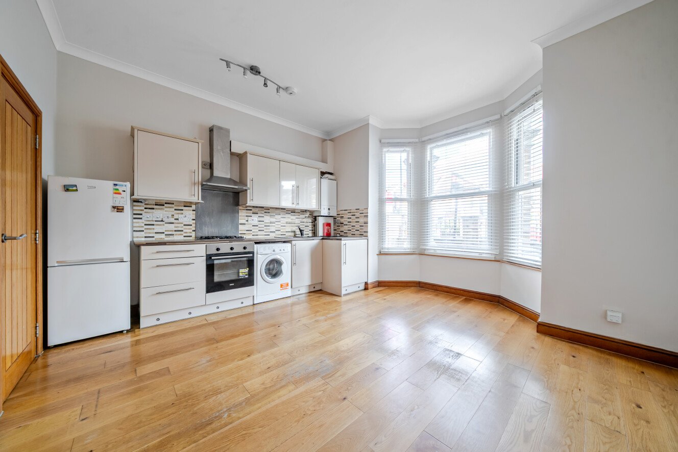 Perry Hill, London, SE6
