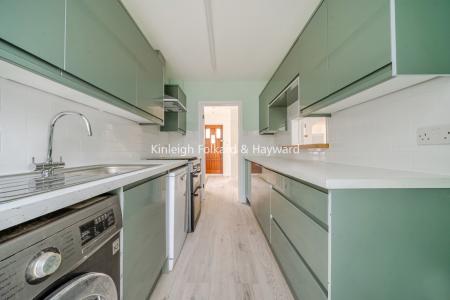 Elmstead Avenue, Chislehurst, BR7
