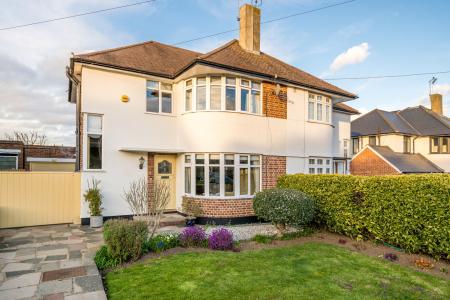 Edgebury, Chislehurst, Kent, BR7