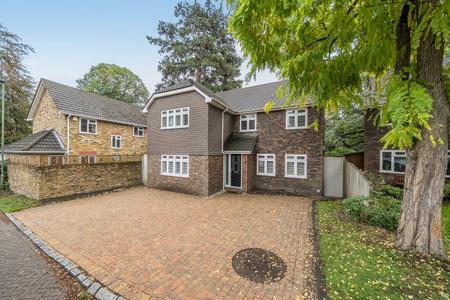 Davema Close, Chislehurst, Kent, BR7