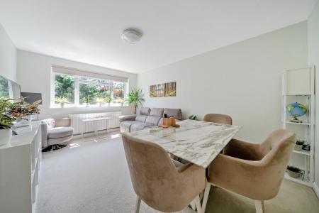 Park Road, Chiswick, London, W4