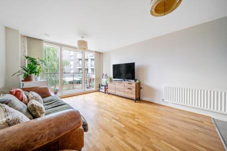 Ealing Road, Brentford, TW8