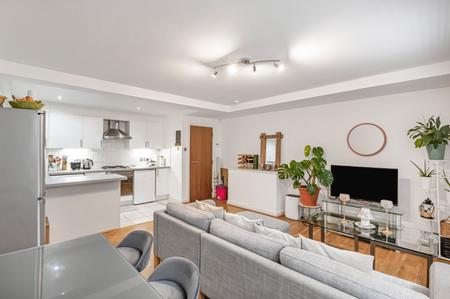 Wandsworth Road, Clapham, London, SW8