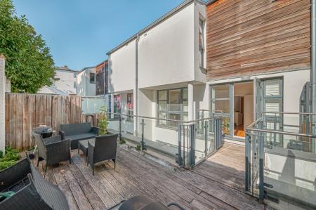 Gerards Place, Clapham Park Road, Clapham, SW4
