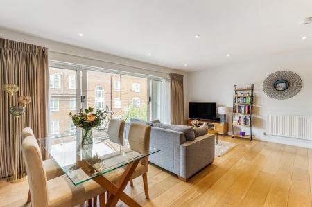 Triangle Place, Clapham, London, SW4