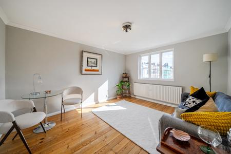 Grafton Square, Clapham, SW4