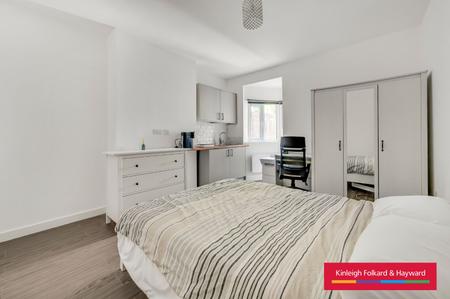 Upper Tulse Hill, Brixton, London, SW2
