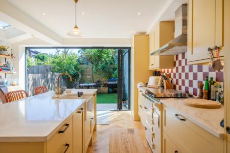 Thornbury Road, Brixton, London, SW2